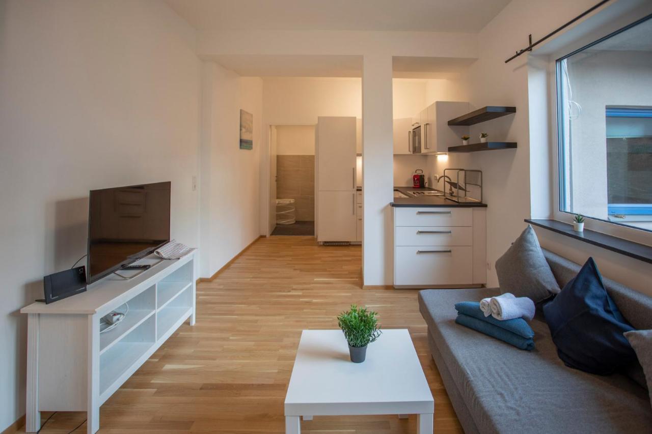 City Center Apartment For 6 Persons! Innsbruck Exteriör bild